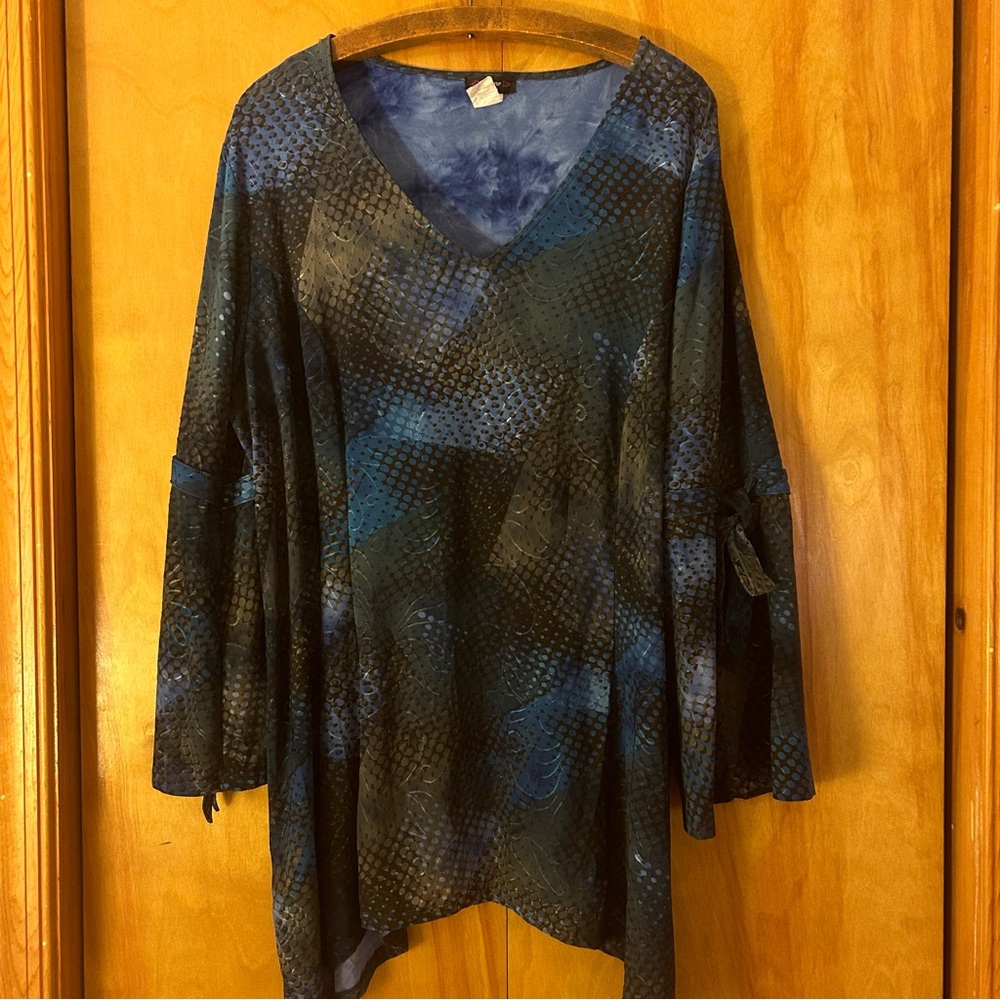 Cocomo‎ Woman Blue Green Abstract Print Tunic Flare Sleeve Size 2X Artsy Office